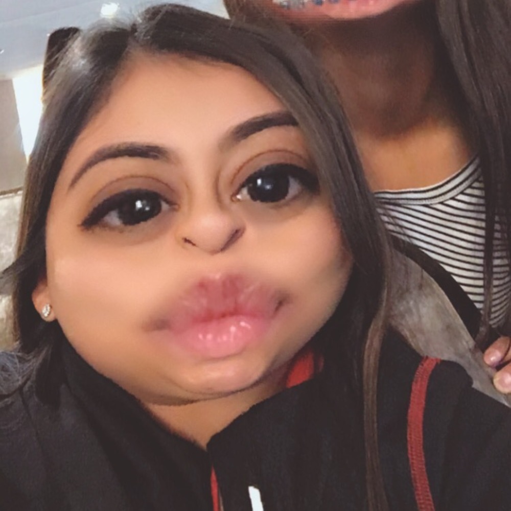 Meet your Posher, Nadine